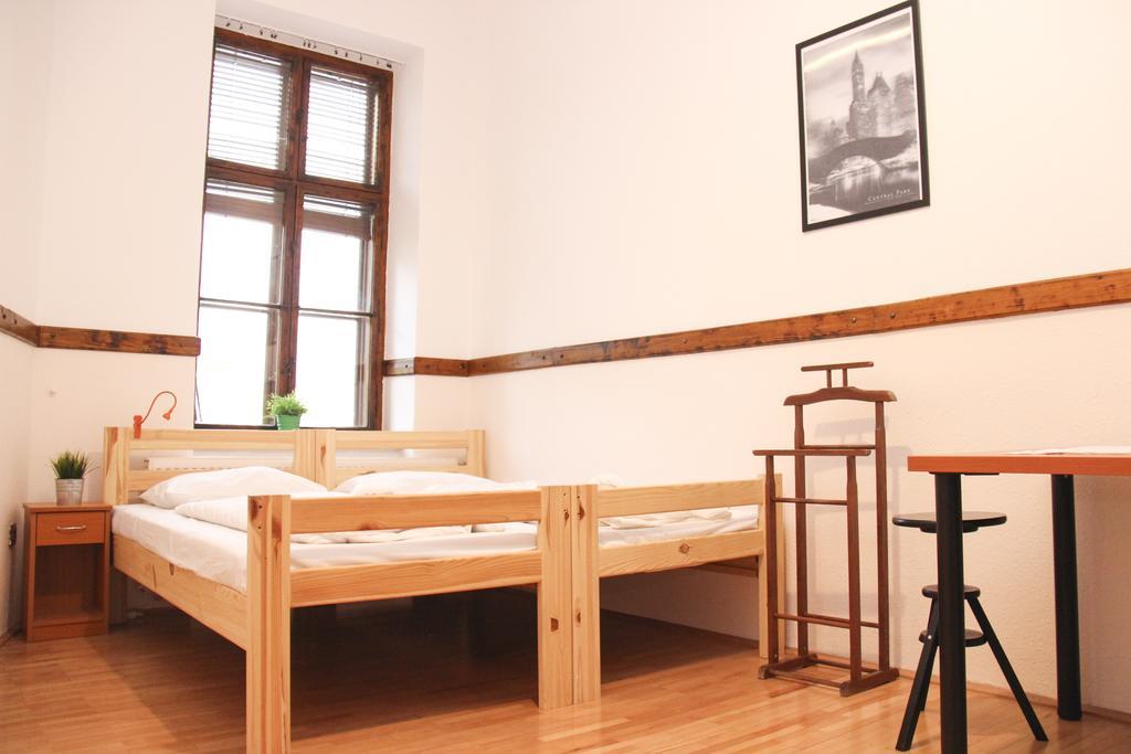 Walking Bed Budapest Downtown Hostel Стая снимка