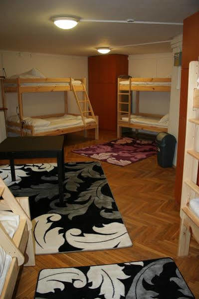 Walking Bed Budapest Downtown Hostel Екстериор снимка