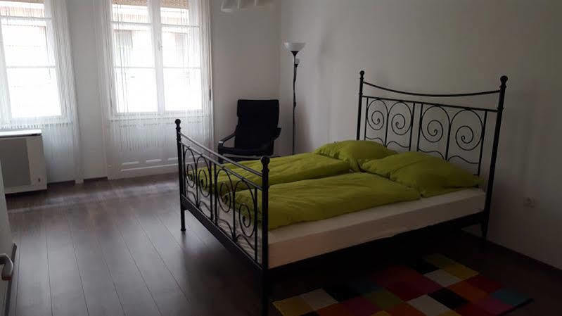 Walking Bed Budapest Downtown Hostel Екстериор снимка